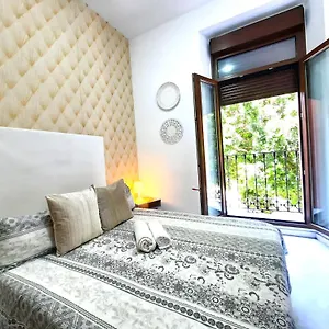 Appartamento Budget & Lovely Setas, Siviglia